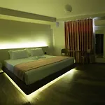 Pandora 3* Tirana