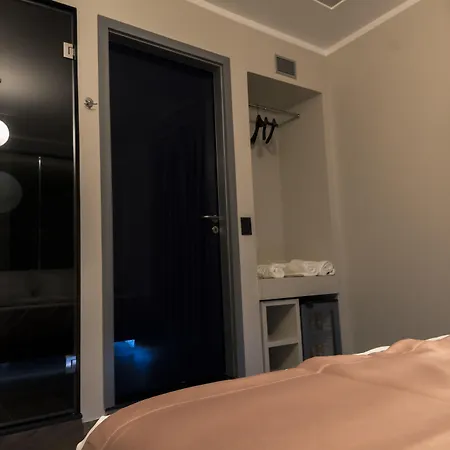 Pandora Ξενοδοχείο Τίρανα