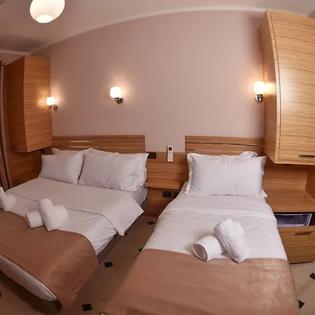 Hotel Pandora 3*