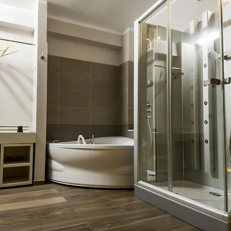 Pandora 3* Tirana