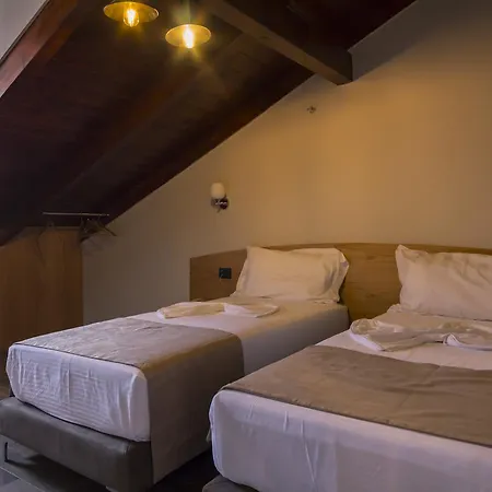Pandora 3* Tirana