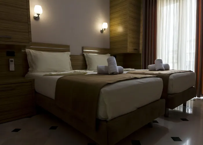 酒店 Pandora 地拉那