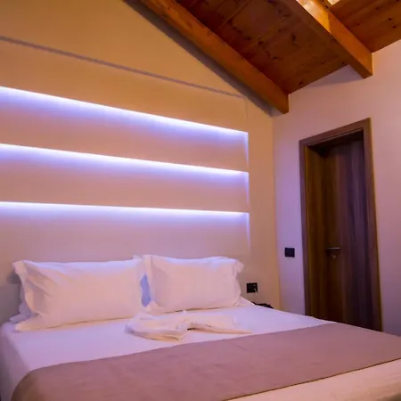 Hotel Pandora