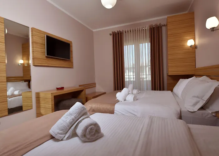 Pandora 3* Tirana