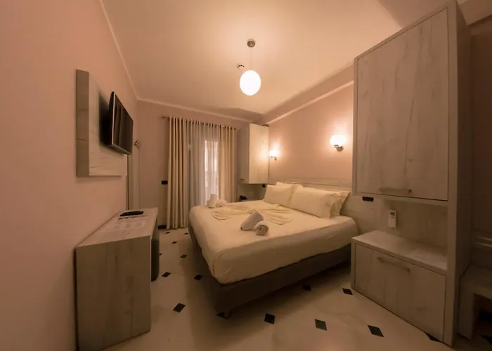 Hotel Pandora