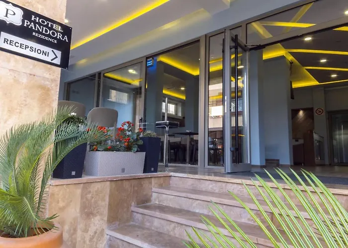 Hotel Pandora